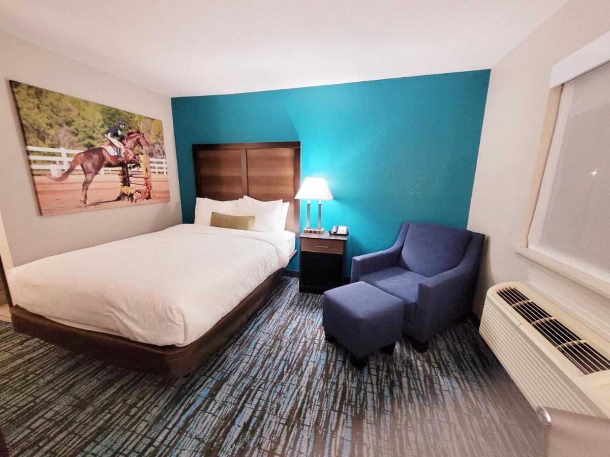 เบย์มอนต์ บาย วินด์แฮม แฮรอดส์เบิร์ก Hotel Harrodsburg ภายนอก รูปภาพ