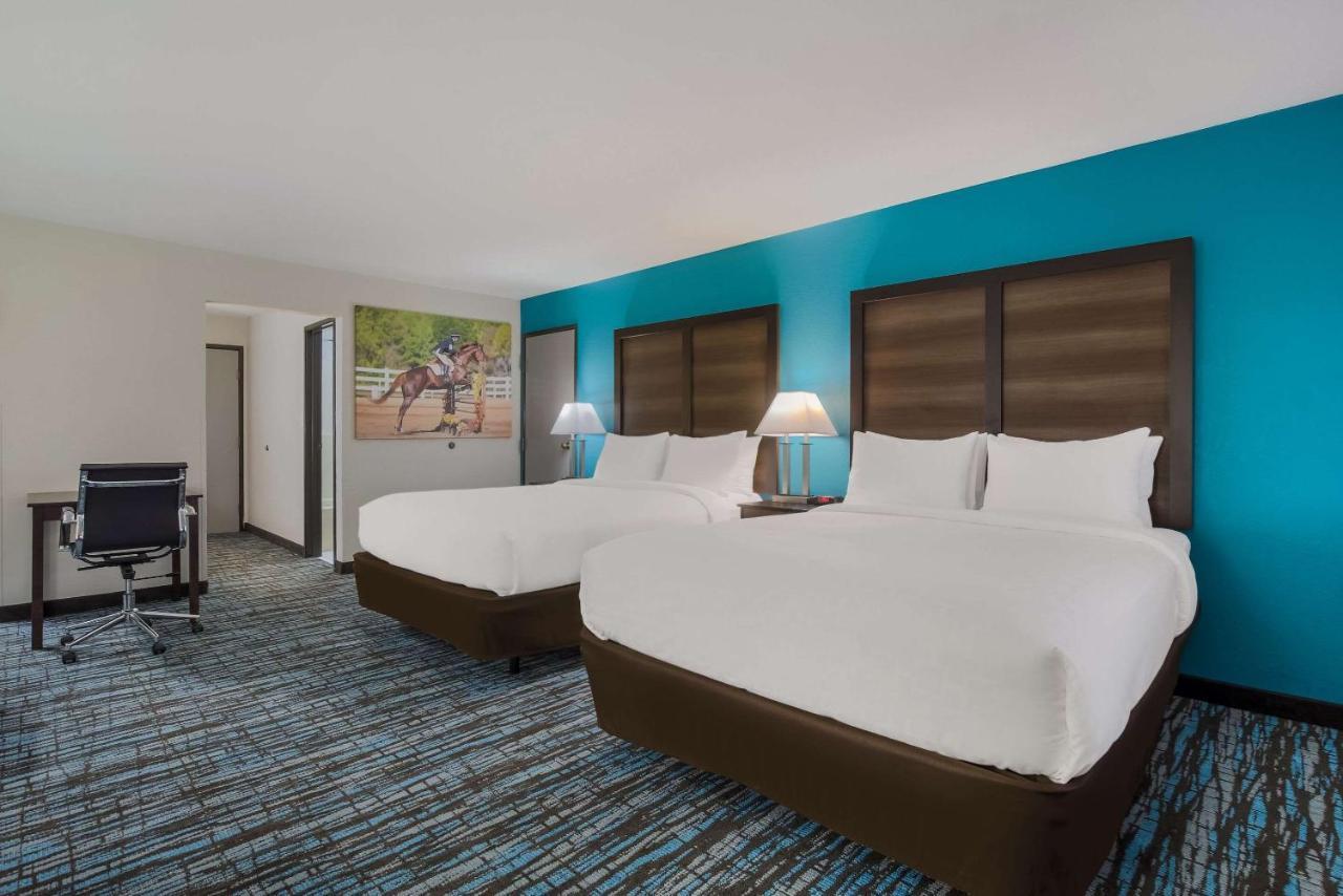 เบย์มอนต์ บาย วินด์แฮม แฮรอดส์เบิร์ก Hotel Harrodsburg ภายนอก รูปภาพ